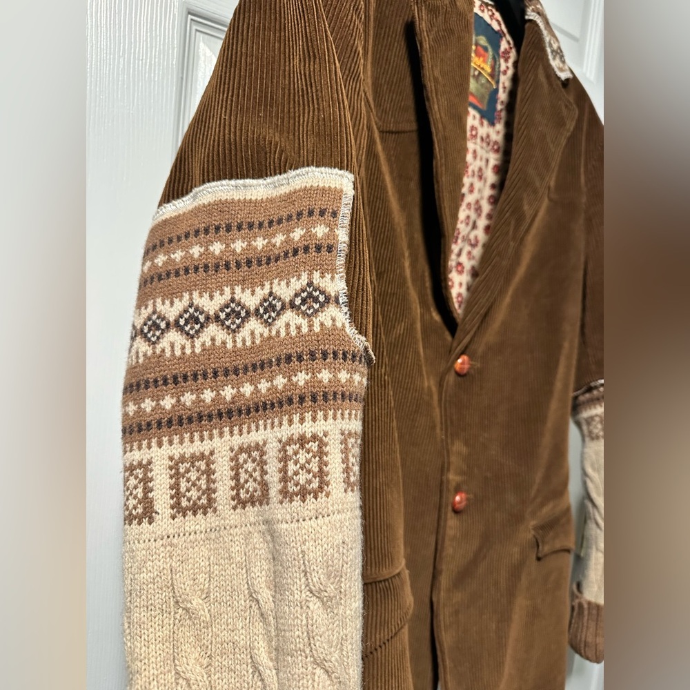 Robert Graham Blazer - Brown Corduroy with Knit Sleeves - Medium - Picture 4 of 10